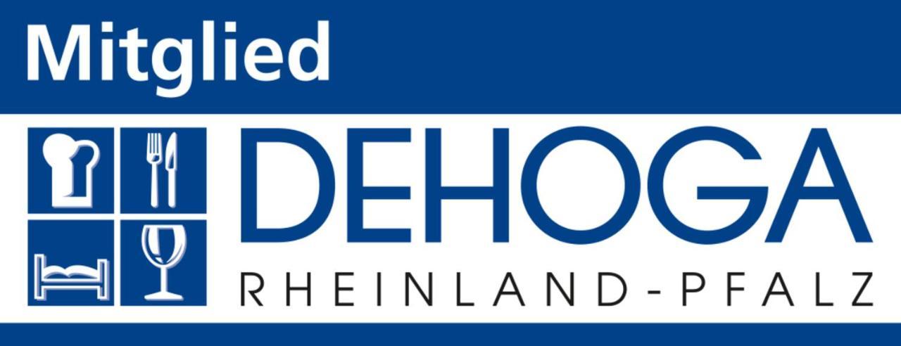 Hotel Pension Waldhof Зіммерн Екстер'єр фото