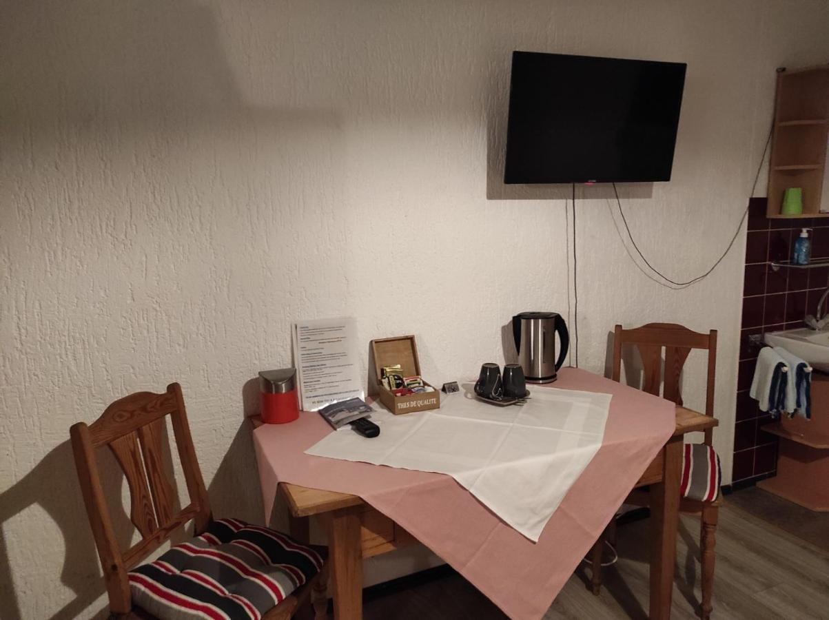 Hotel Pension Waldhof Зіммерн Номер фото