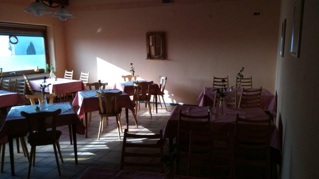 Hotel Pension Waldhof Зіммерн Екстер'єр фото