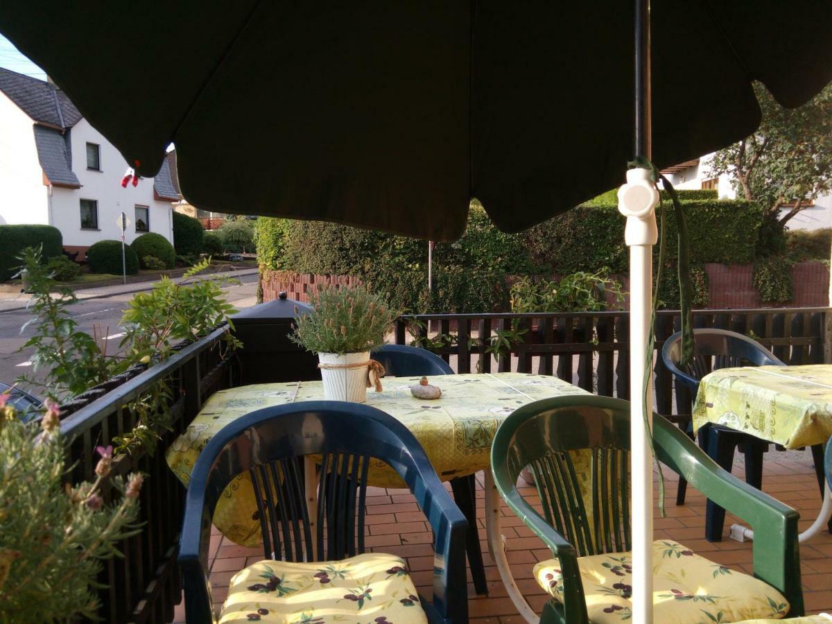 Hotel Pension Waldhof Зіммерн Екстер'єр фото